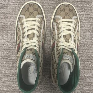 Gucci High-Top Sneakers - Beige and Green